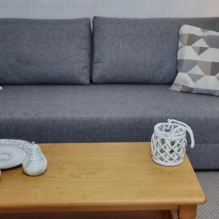 Будинок відпочинку Apartment-sleeps5-parking-petfriendly Саншеншо