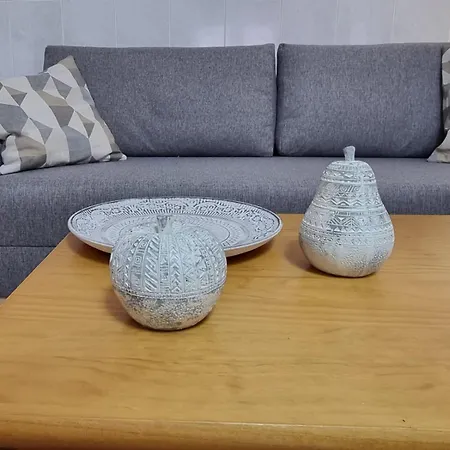 Apartment-sleeps5-parking-petfriendly *